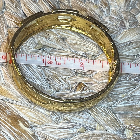 Gold Tone and Cream Hinged Bangle Bracelet - Picture 6 of 6